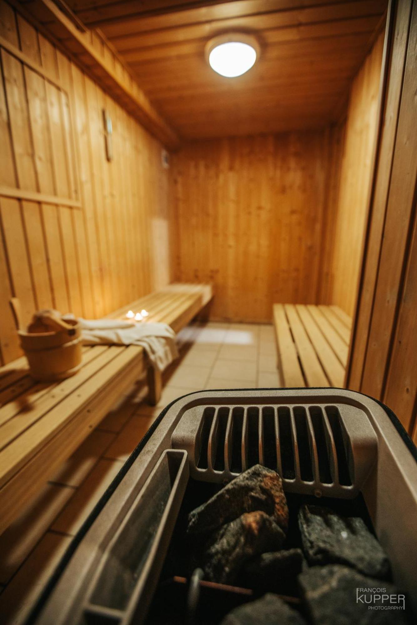 Le Noir Flohay 30 Pers - Malmedy, Vue, Wellness Villa Eksteriør billede