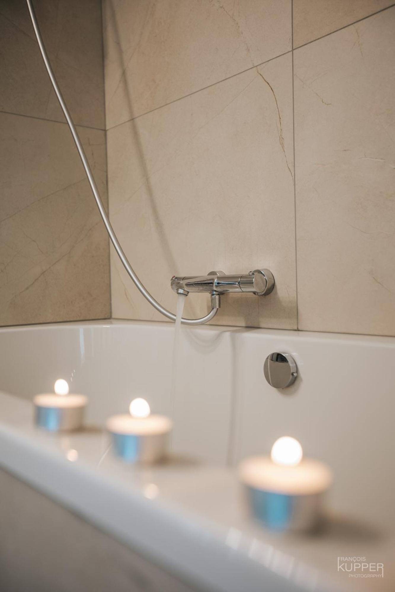 Le Noir Flohay 30 Pers - Malmedy, Vue, Wellness Villa Eksteriør billede